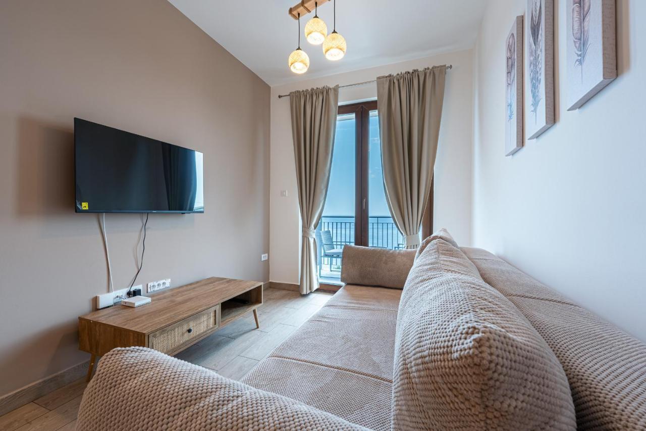 Niki Apartments Przno Sveti Stefan Esterno foto